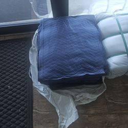 Moving Blankets 