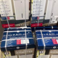 GE 22 Pint Dehumidifier New In Box 