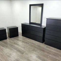 ⚫️DRESSER WITH MIRROR,  CHEST AND TWO NIGHTSTANDS  ⚪️ CÓMODA CON ESPEJO,  GAVETERO  Y DOS MESITAS DE NOCHE ⚫️