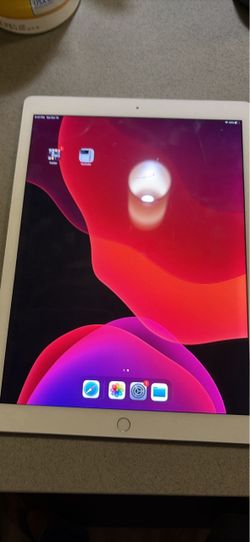 Apple iPad Pro Large Screen Tablet