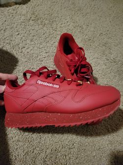 Womens shoes