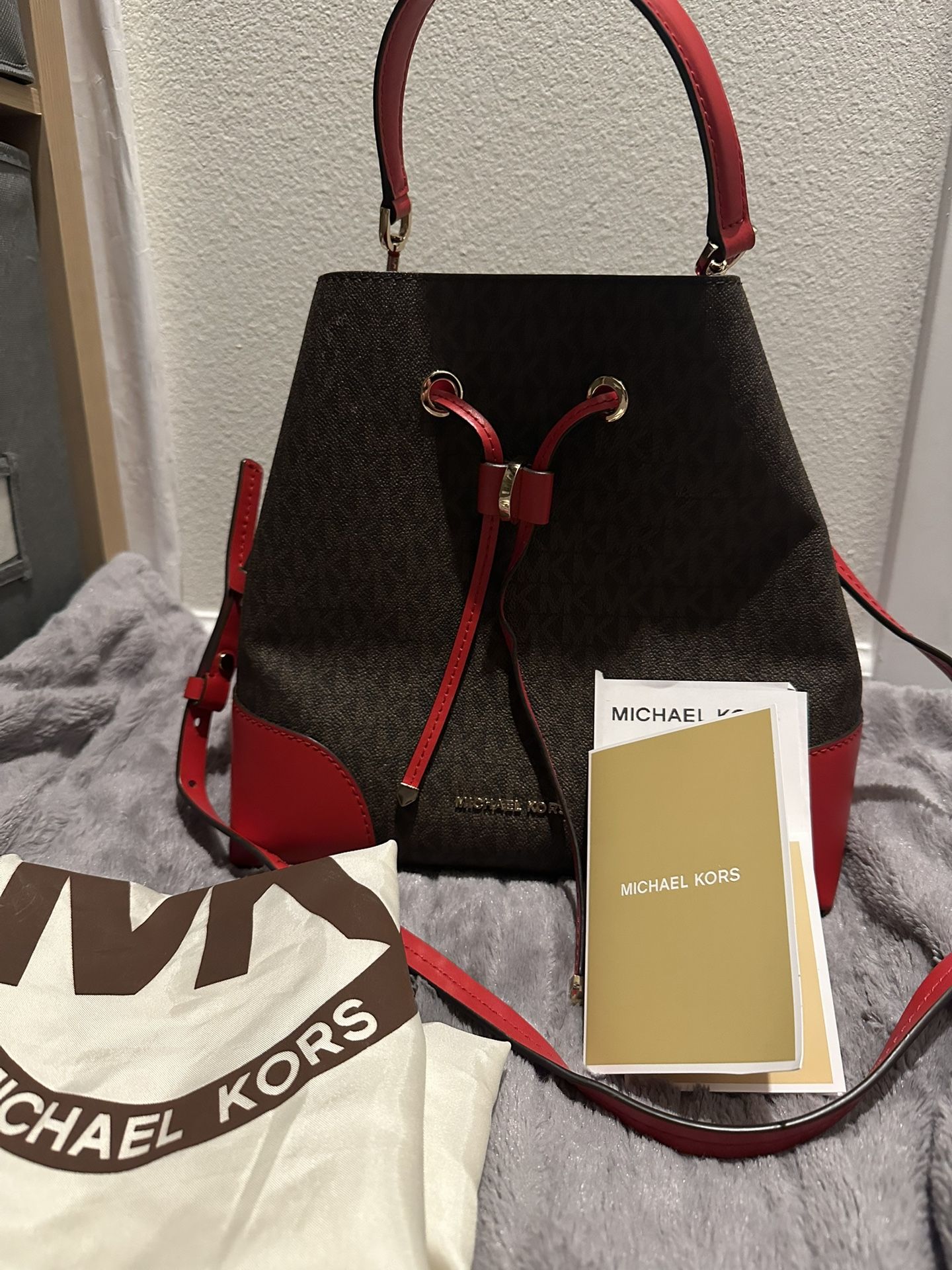 Michael Kors Mercer Gallery