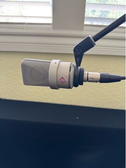 Neumann TLM 103 Microphone