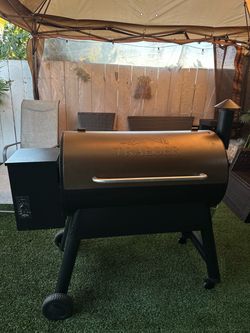 Traeger Pro 34 smoker