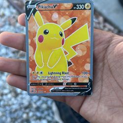 Pikachu V (Full Art)