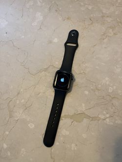 Apple Watch SE 1st Gen 40MM