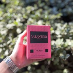 Valentino perfume