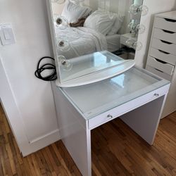 Makeup Vanity 