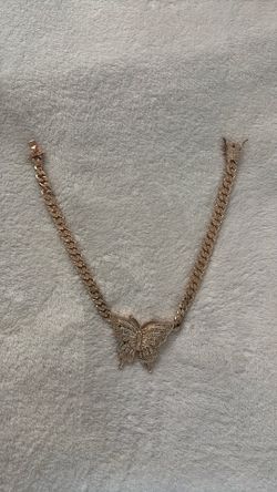 Fake Diamond Necklace 🦋