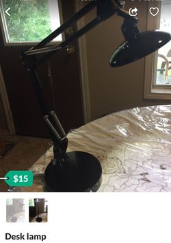 Desk lamp