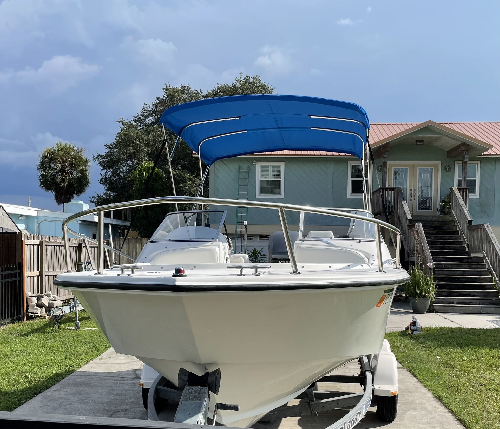 2000 Edgewater 200DC