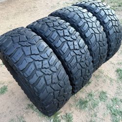 265/70R17 Cooper Discoverer STT Pro Tire Set of  4