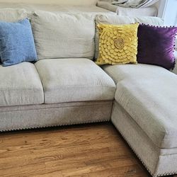 Sectional Sofa 
