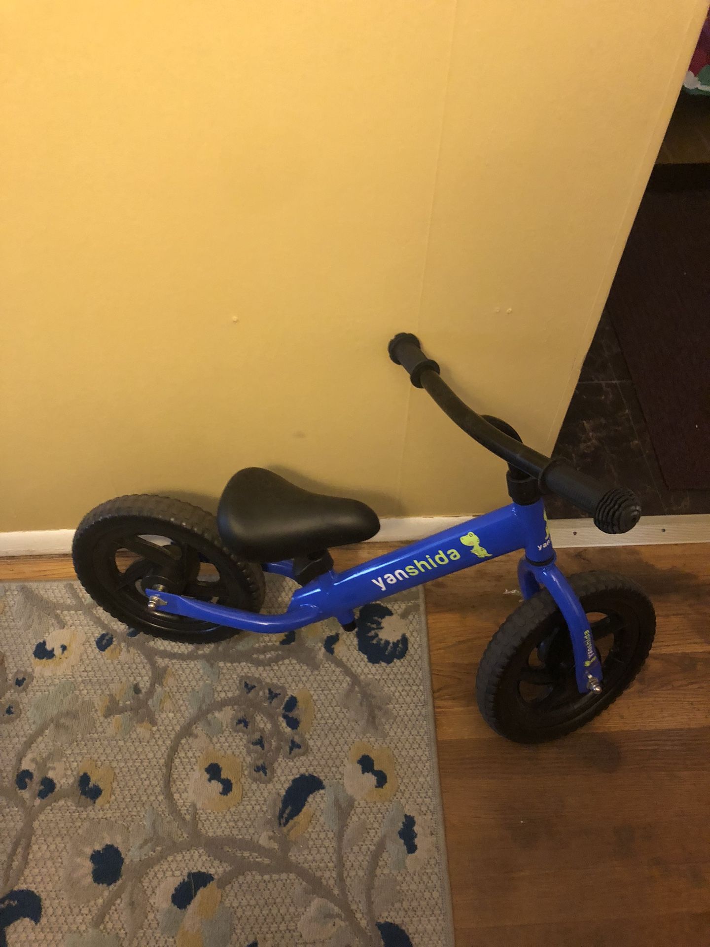 YANSHIDA BICYCLE RETAIL $200 Great Condition 