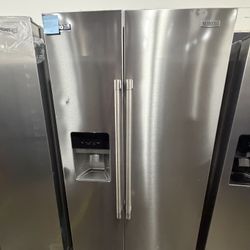 Maytag Side By Side Refrigerator With Ice And Water