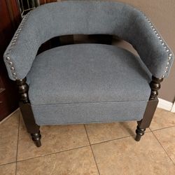 Brand New! XL Victorian Style Barrel Chair