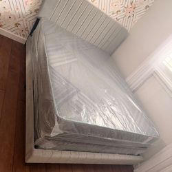 NEW MATTRESS FULL SIZE PLUSH WITH BOX SPRING