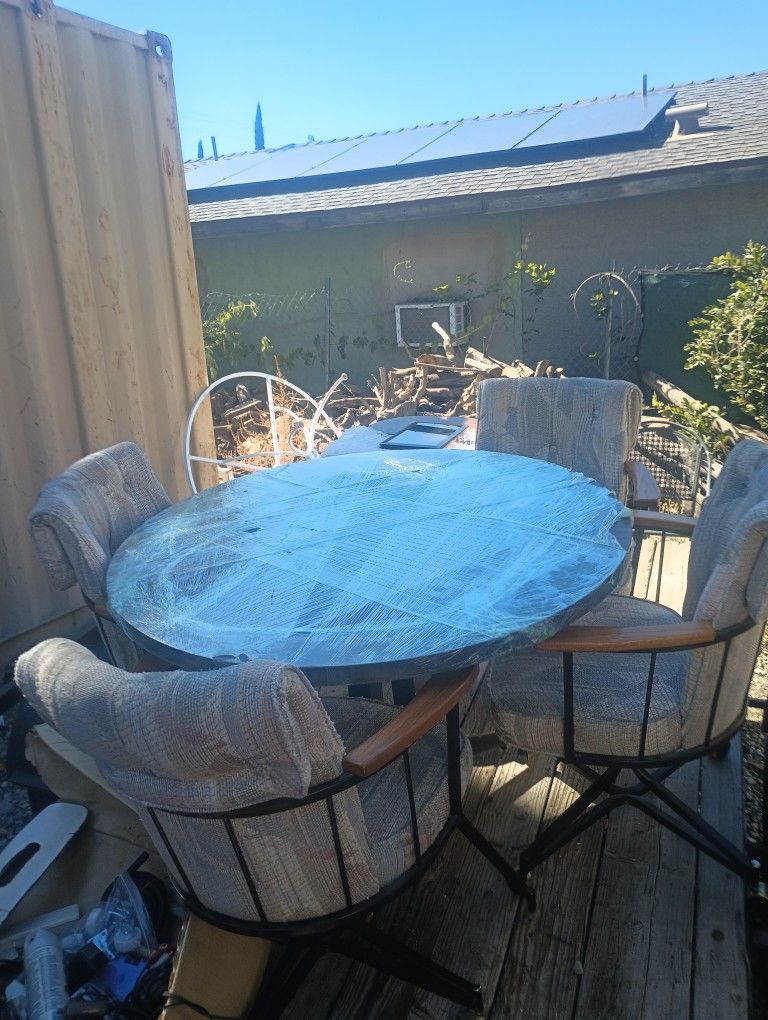 Dining Room Table Extends Bigger