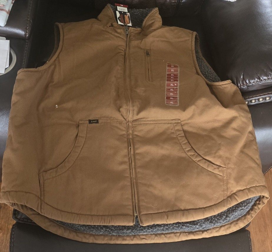 Sherpa Lined Vest -XL
