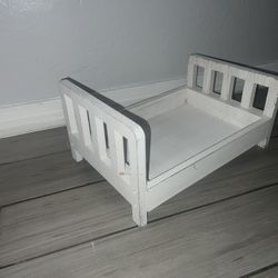 Newborn Bed Prop 