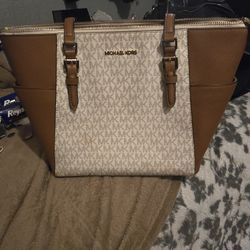 MICHAEL KORS PURSE