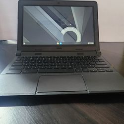 Excellents. Touchscreen  chromebook