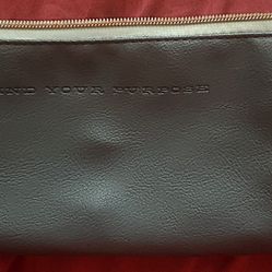 ESTELLA BARTLETT MAKEUP POUCH 