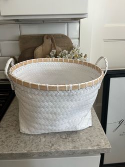 White storage basket $10