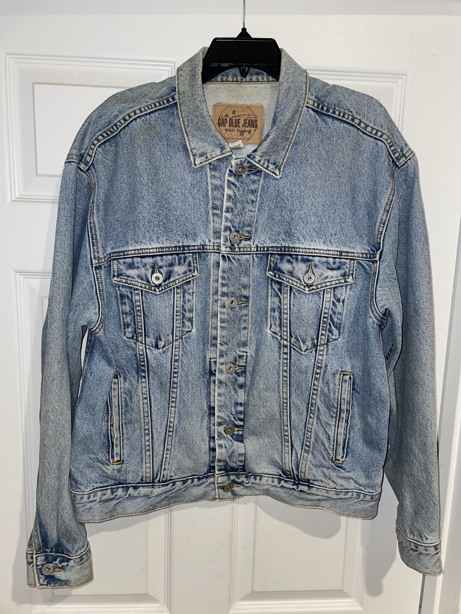 Gap Blue Jeans Washed Blue Denim Trucker Jacket Mens Size Large