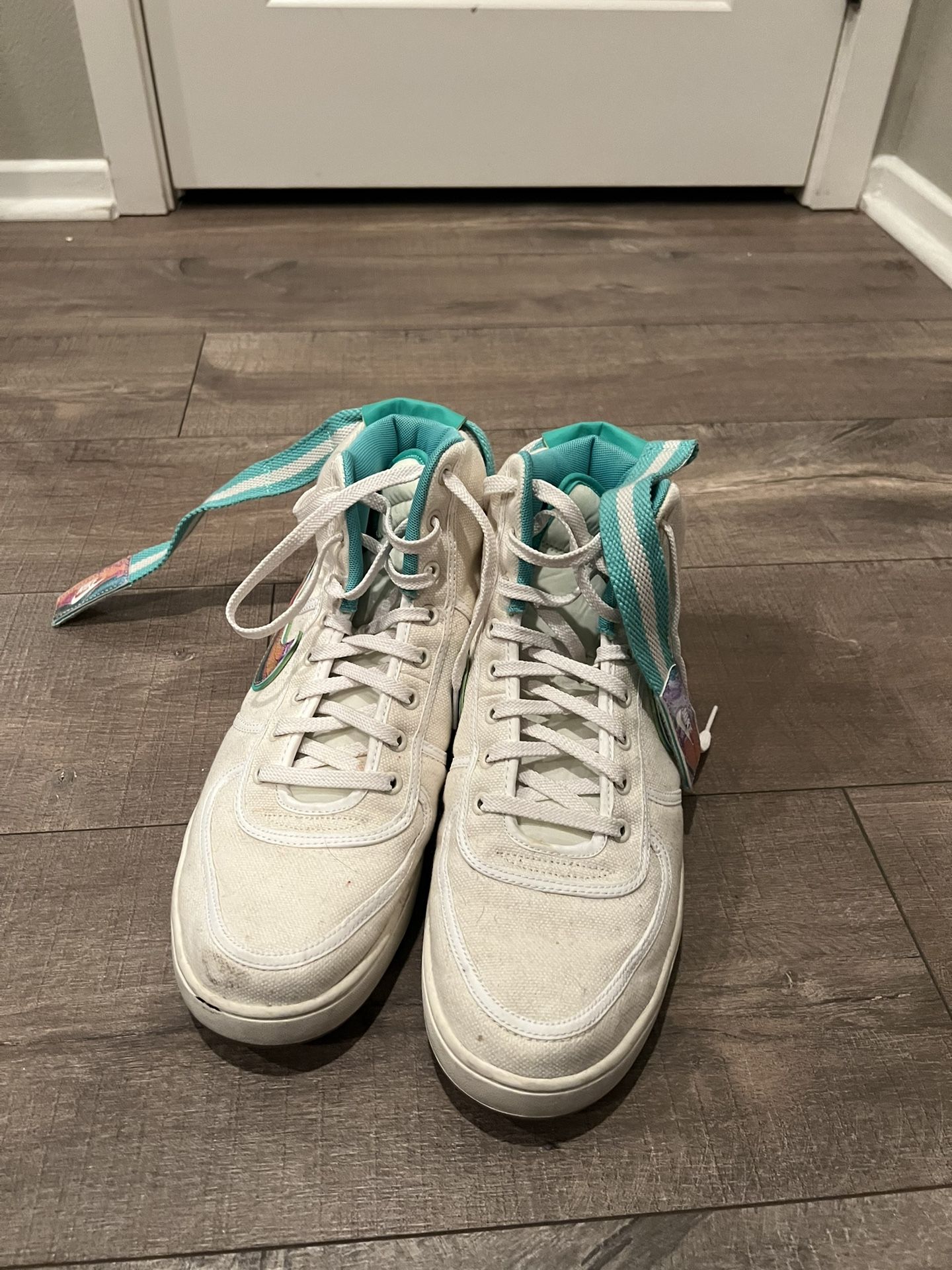 Nike Sneakers