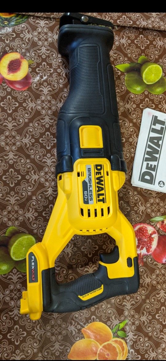 DEWALT
FLEXVOLT 60V MAX Cordless Brushless Reciprocating Saw (Tool Only)
