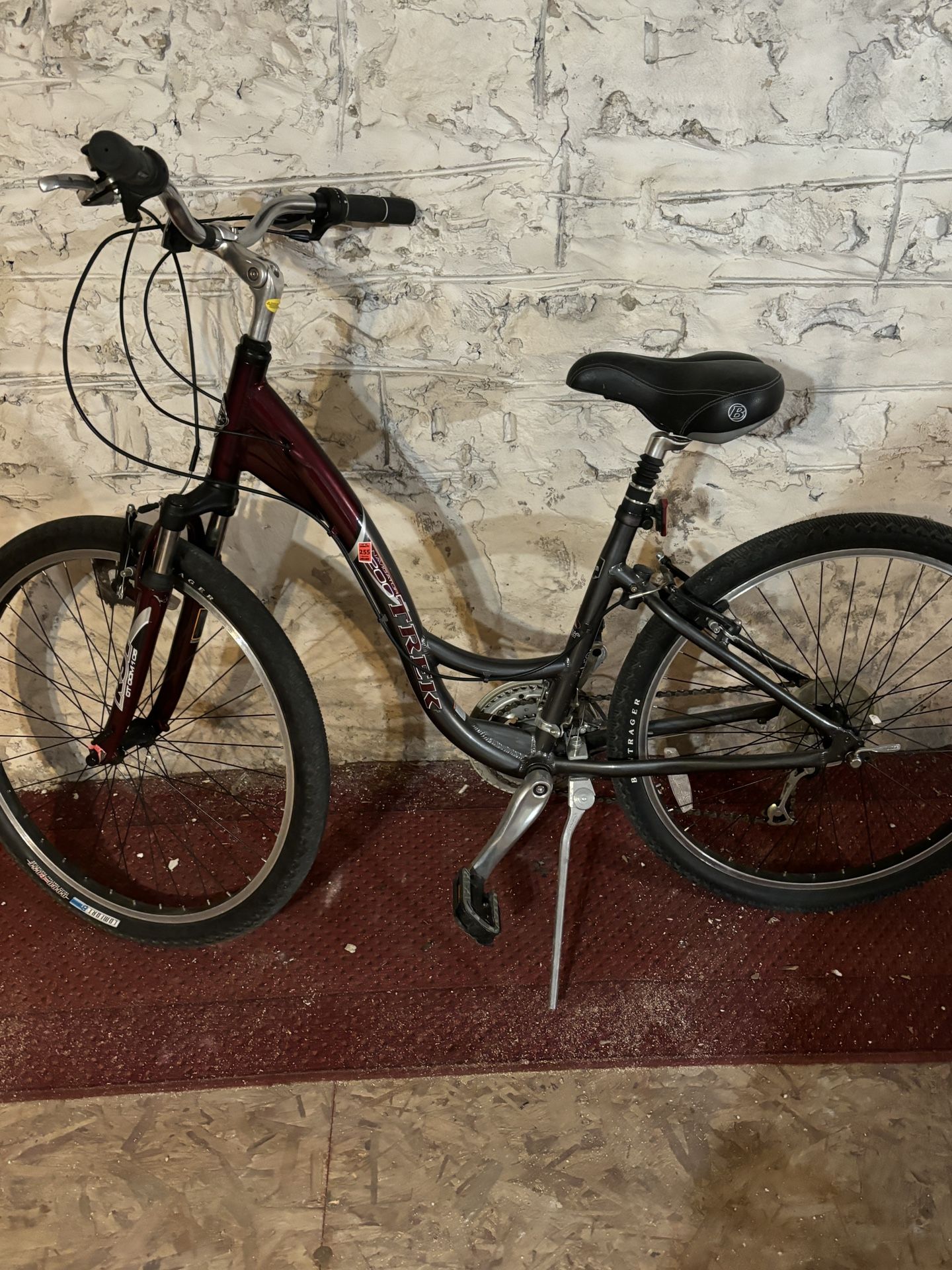 Trek Navigator Women’s Bike