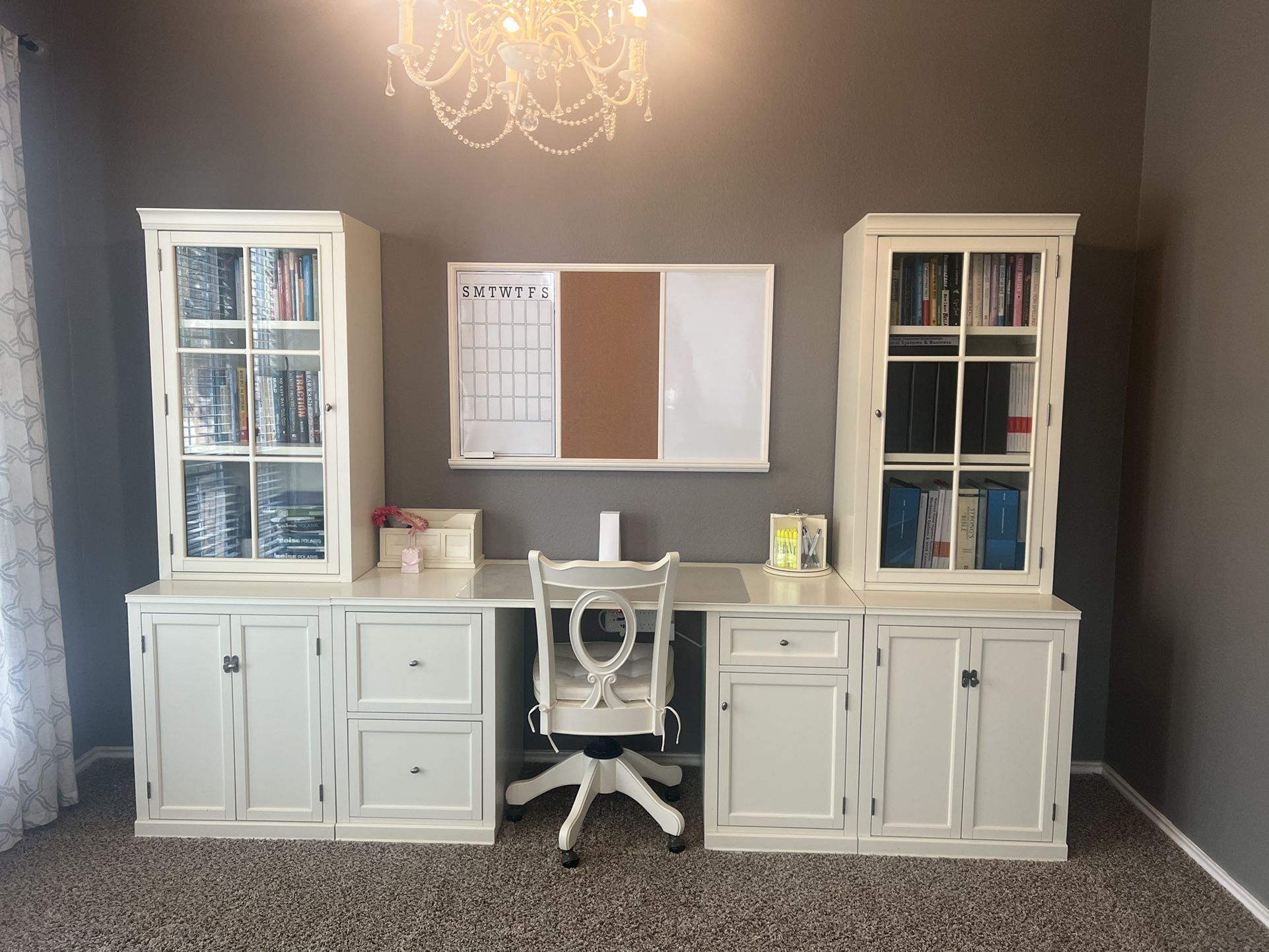 Like New Pottery Barn Logan Office Desk, Chair & Accessories