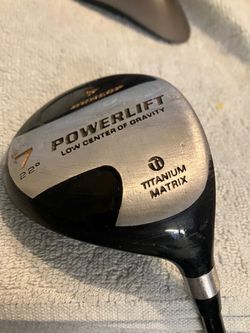 22 degree 7 fairway Golf Club