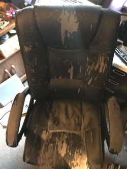 Computer chair leather peeling