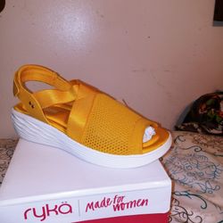 Brand new never Worn...