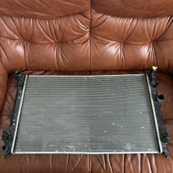 Radiator Toyota Corolla Cross 2023 XLE Used 