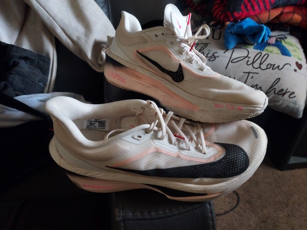 Nike Zoom Fly 6 Size 11