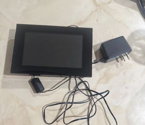 Sony DPF-D70 7in LCD Digital Photo Frame Black USB 256MB Wall-Mount AC