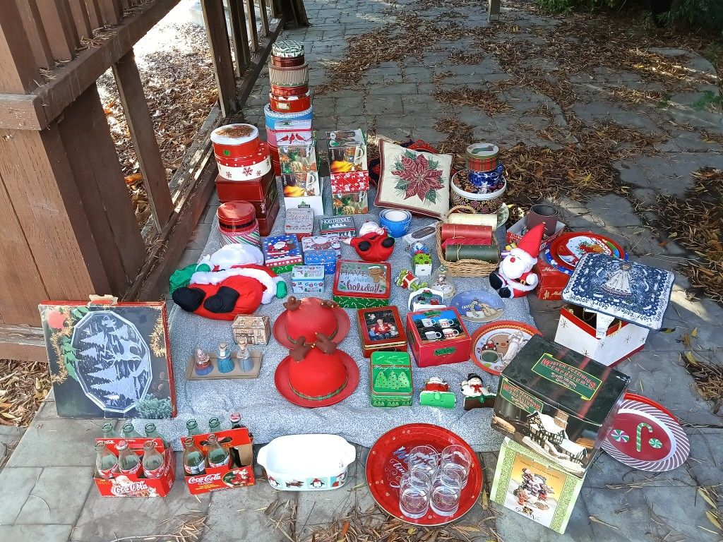 Miscellaneous Christmas items