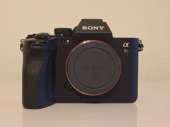 Sony a7rv body only