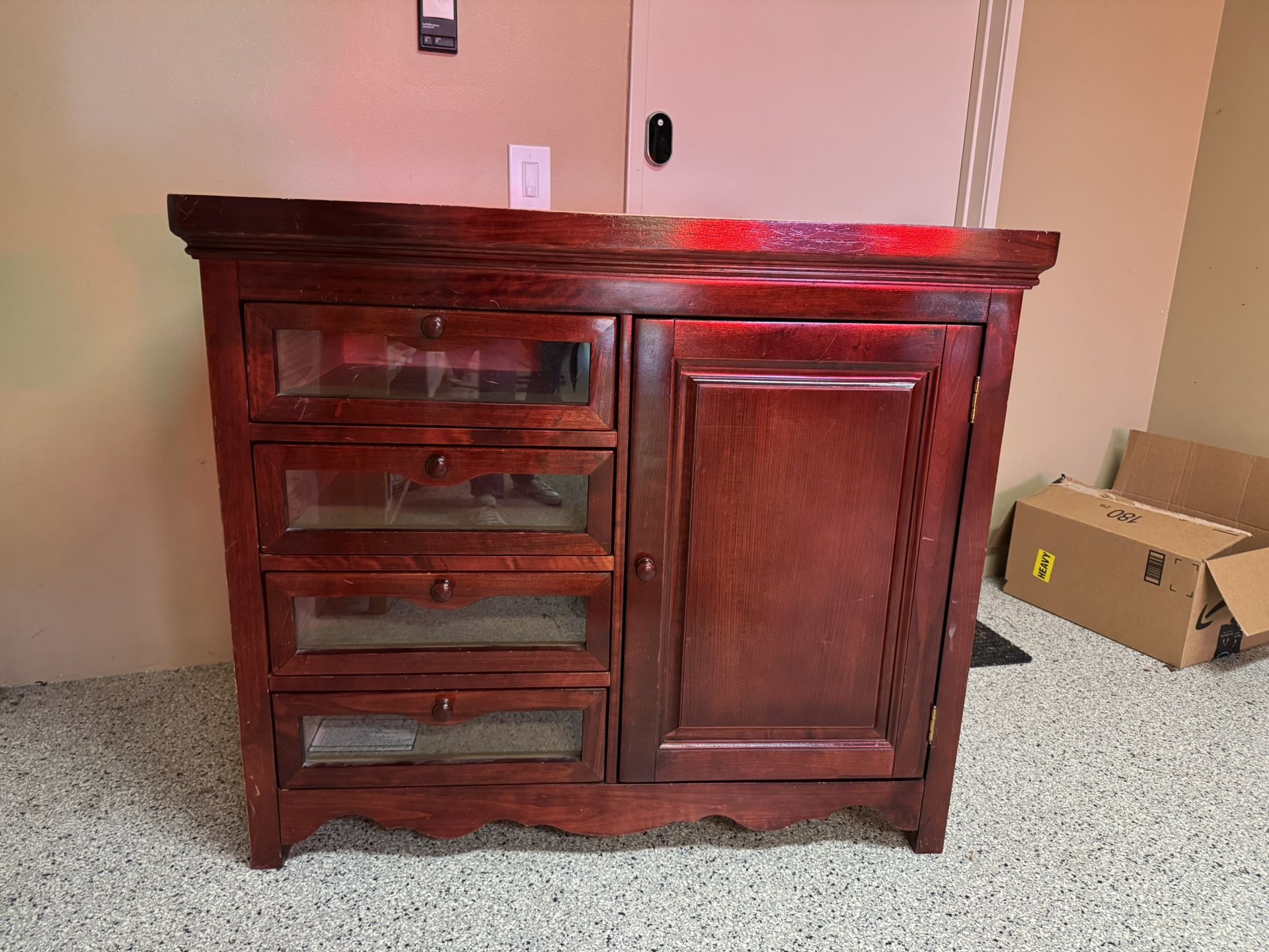 Baby Changing Table / Dresser