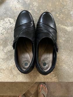 Earth Origins Women’s Shoe Size 9