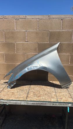 2013 2014 2015 2016 2017 2018 2019 2020 Lexus Gs350 Left driver side Fender OEM used