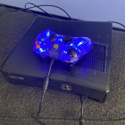 Xbox 360(Read Description)