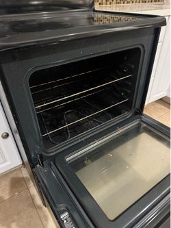 Frigidaire electric stove