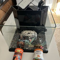 COMPLETE 5 GALLON FISH TANK…