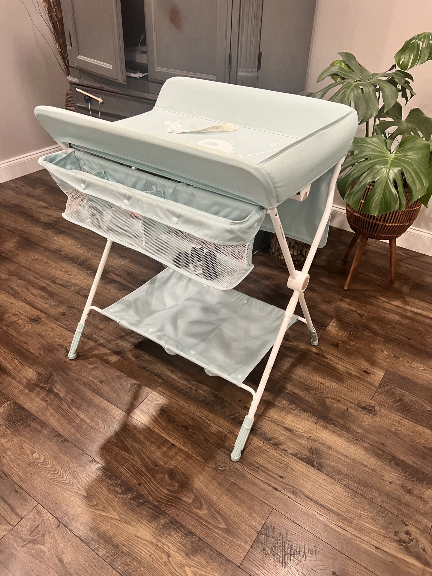 Changing Table