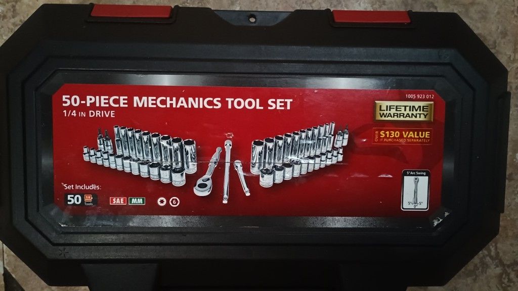 Husky 50 PC Tool Set