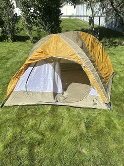 Sierra Designs lightweight Backpacking Tent